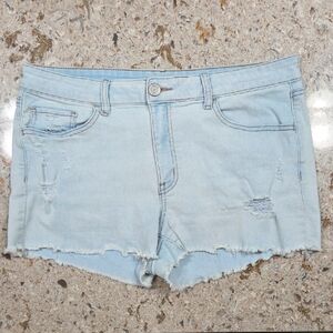 SO Light Blue Distressed Jean‎ Shorts